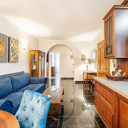 Retronuovo コルフ島